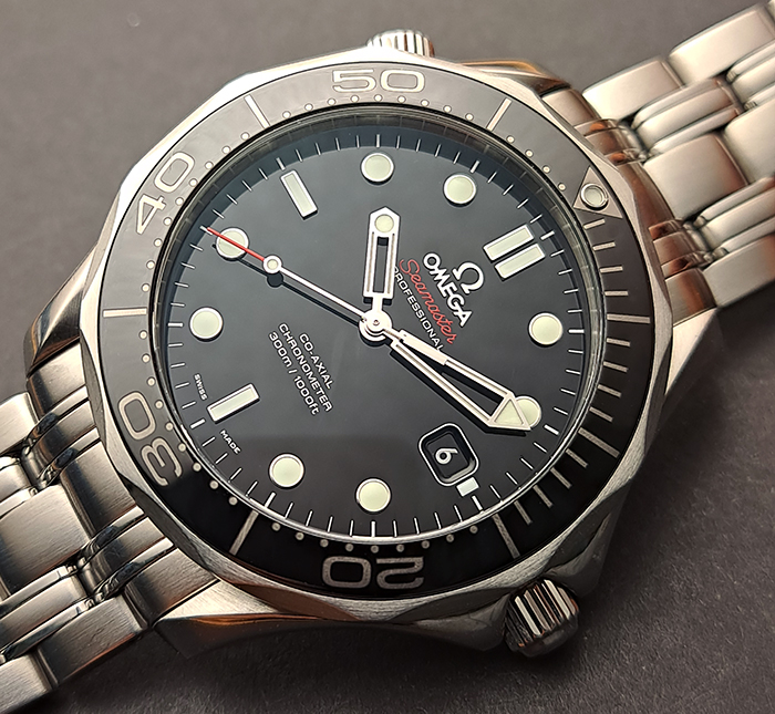Omega Seamaster Professional Co-Axial Wristwatch Ref. 212.30.41.20.01.003